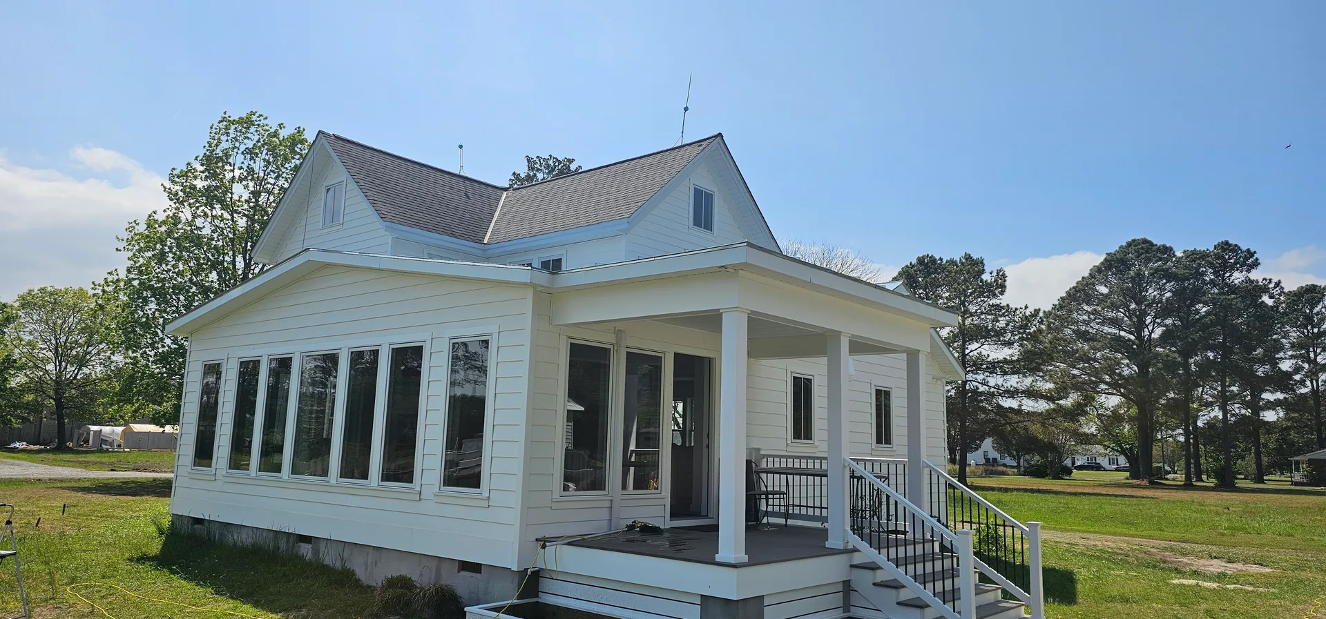 Exterior window cleaning service guide